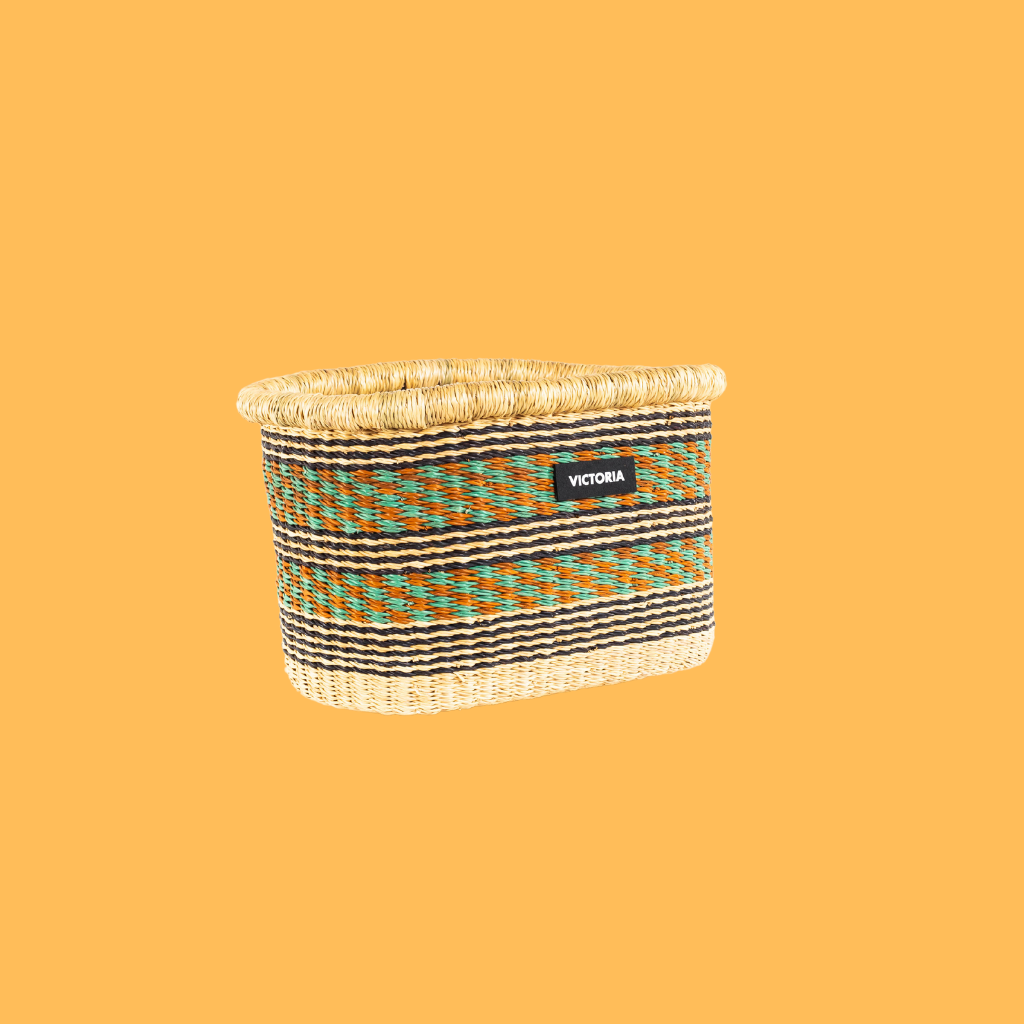 cesta de hierba de colores africa